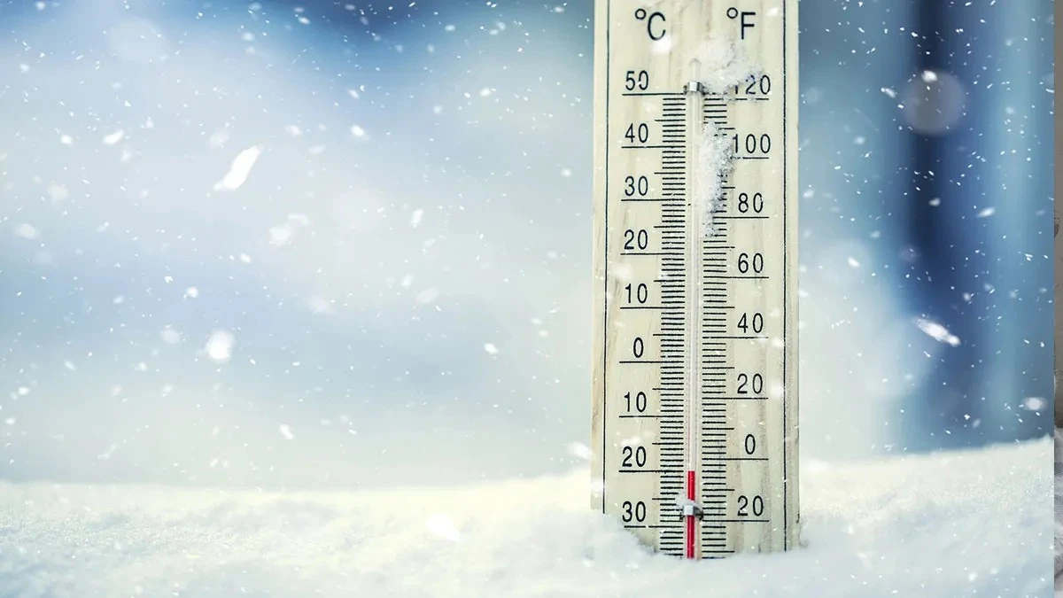 Antycyklon Felix uderzy w Polskę: mróz -27°C i zabójczy lód