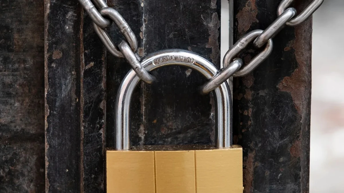 Dlaczego 16-latka została u znajomej na 25 lat: kulisy mrocznego procesu Amandy Wixon