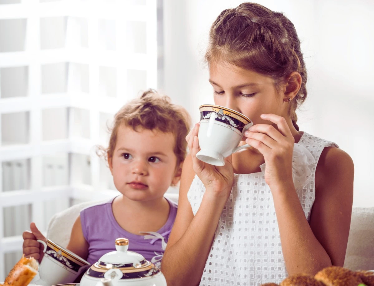 dlaczegodoswiad-extra-1.webp Dlaczego doświadczona pediatra zawsze ma w kuchni suszony tymianek i słoik miodu - image 1