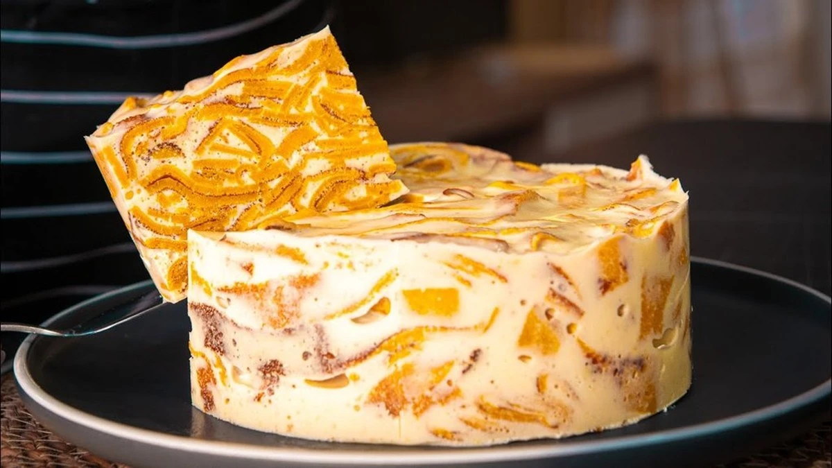 Dlaczego doświadczone gospodynie kładą naleśniki dyniowe jeden na drugim