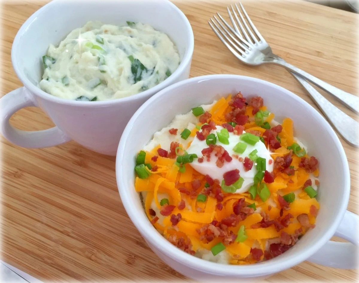 Dlaczego warto zetrzeć ziemniaka prosto do kubka zamiast go gotować - image 1