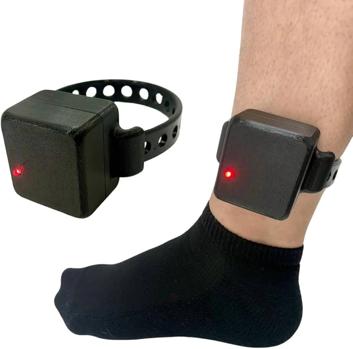 Dlaczego były szef wielkiego funduszu wciąż nosi elektroniczną bransoletkę - image 1