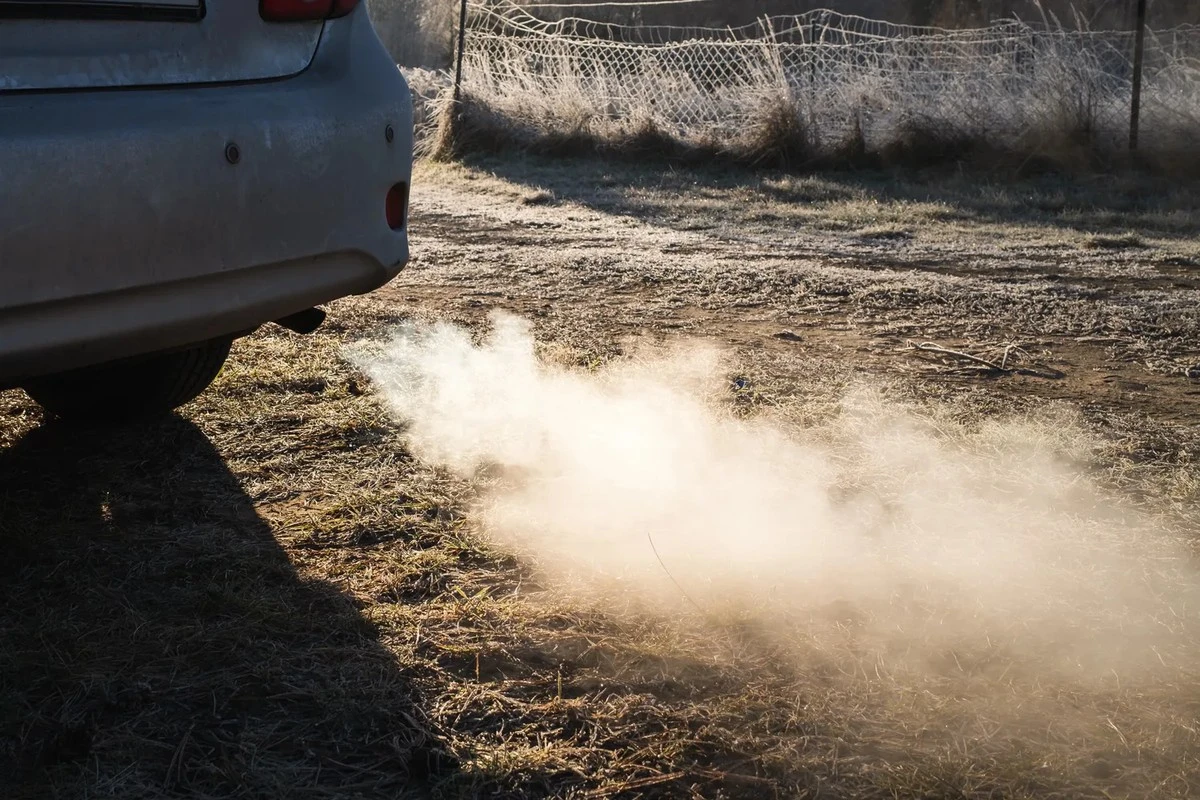 Koniec aut spalinowych w firmach: Nowe limity odpisów od 2026