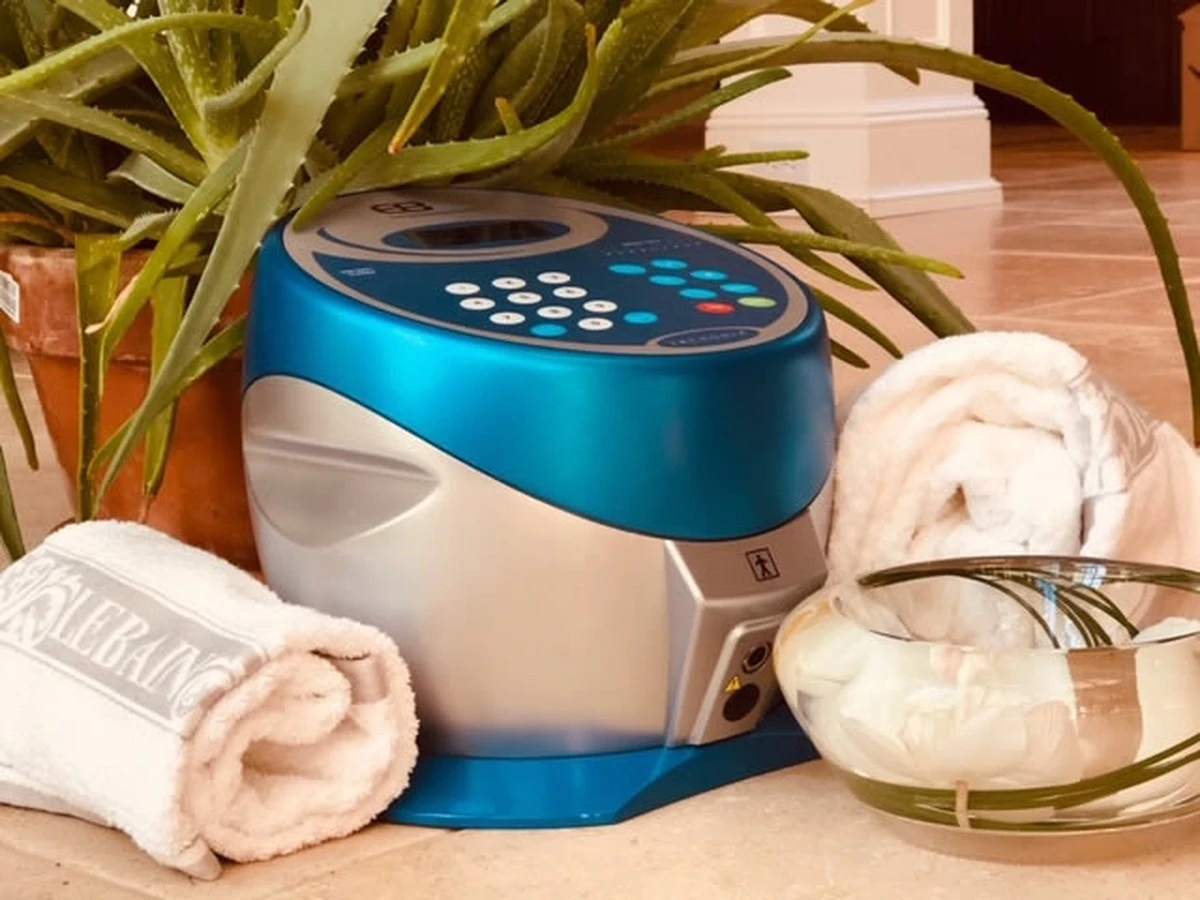 Dlaczego warto wrzucić łyżkę imbiru do miski z wodą przed snem - image 1