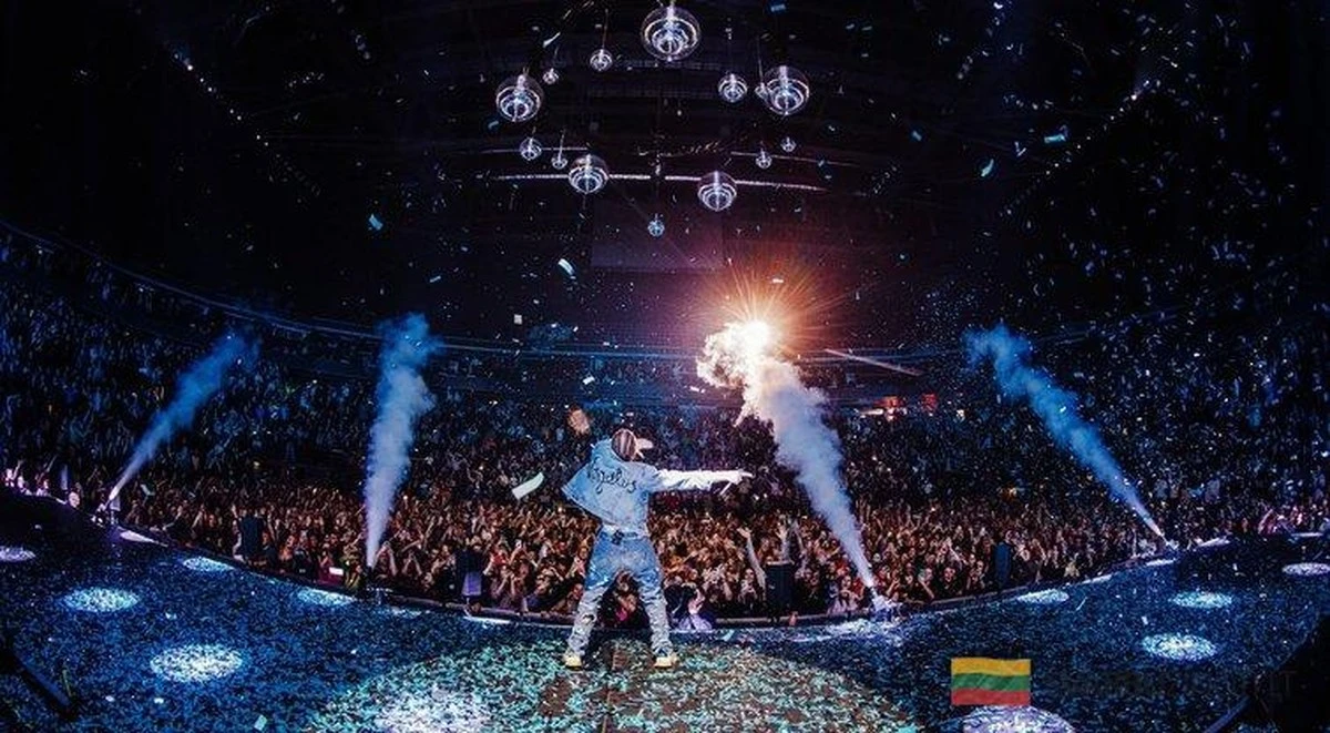 Dlaczego gwiazdor z Litwy wystąpi w finale łotewskiej Eurowizji śpiewając w swoim języku