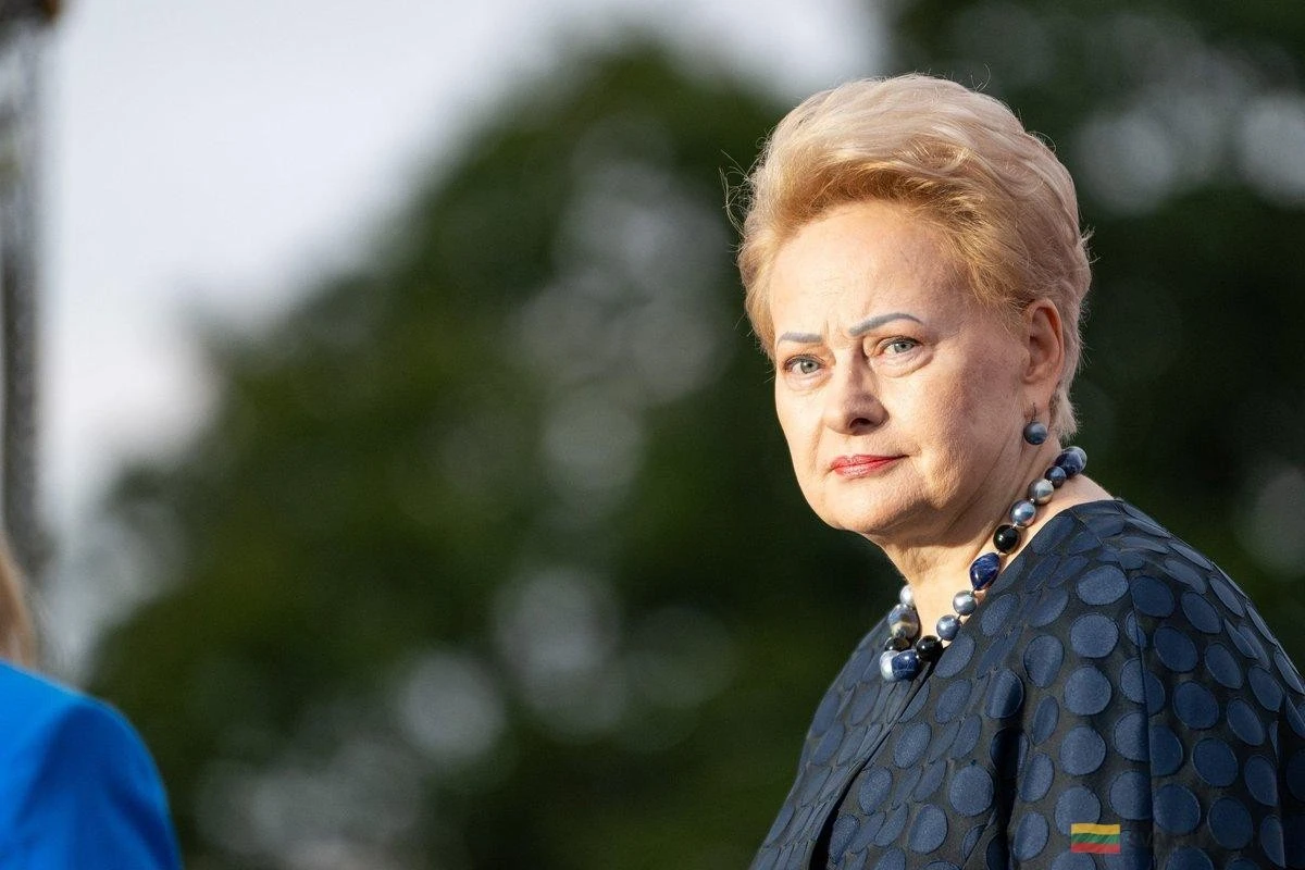 Dlaczego Dalia Grybauskaitė kazała nam zapomnieć o kłopotach aż do jutra