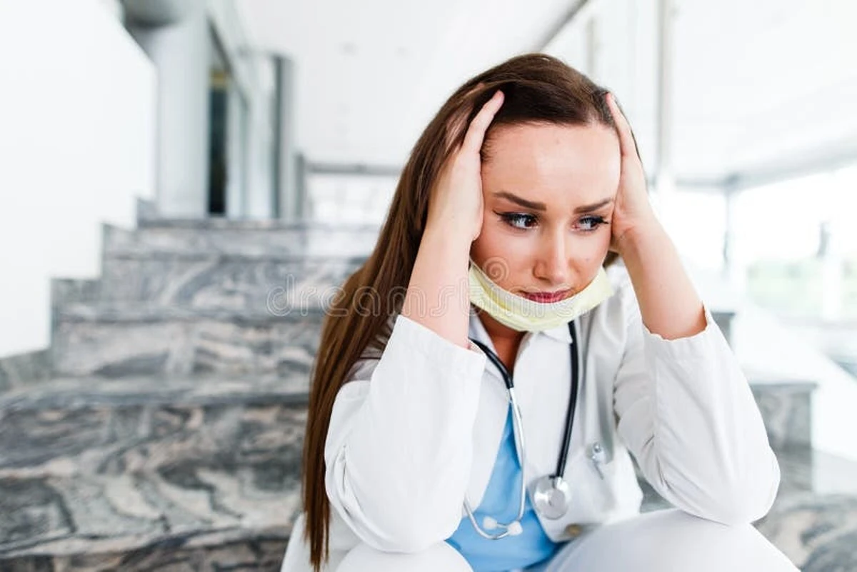 Dlaczego młodzi lekarze po nocnym dyżurze czują się jak na kacu - image 1