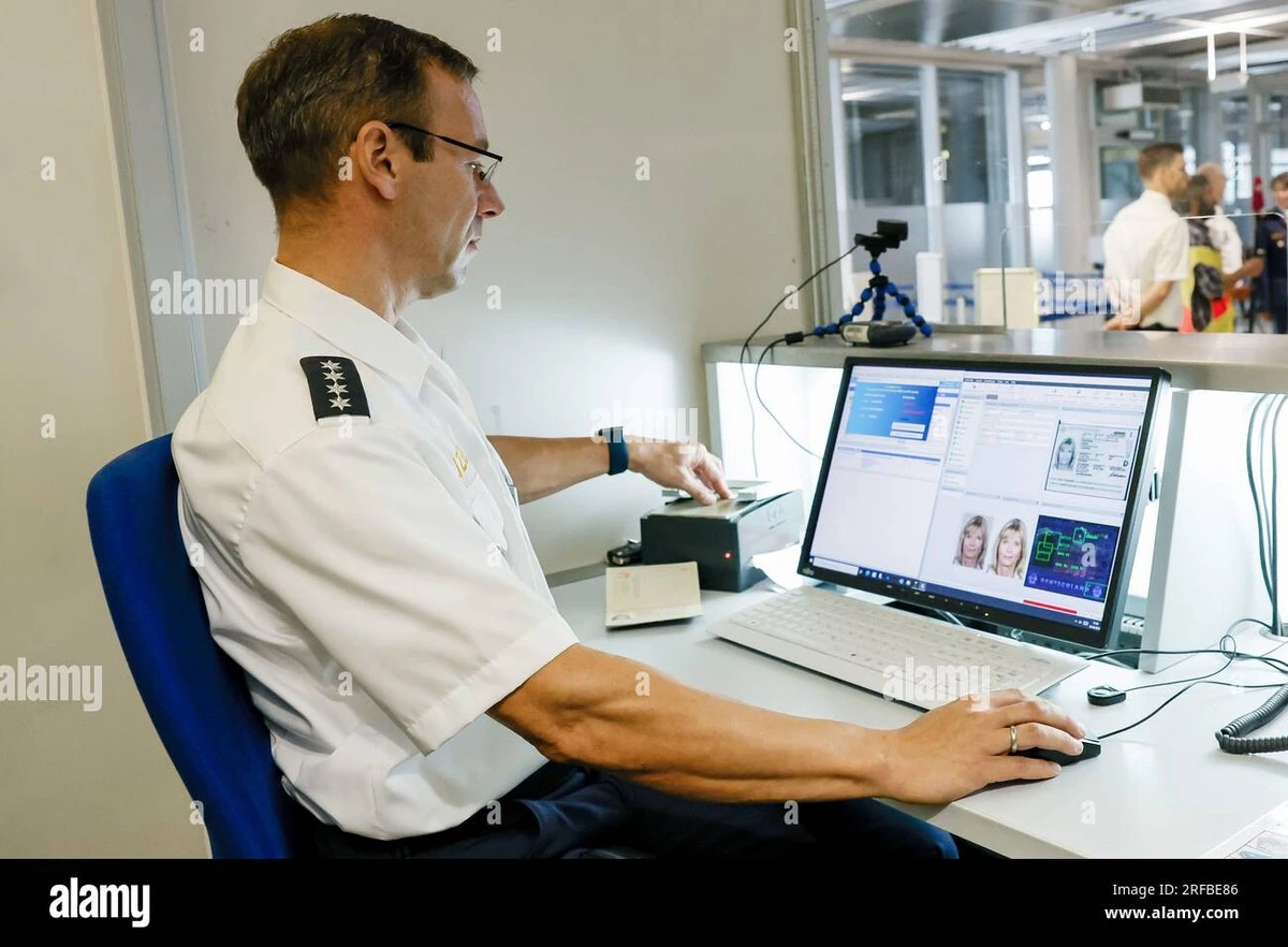 Dlaczego 18-latka z Pruszkowa została deportowana po koncercie w Warszawie - image 1