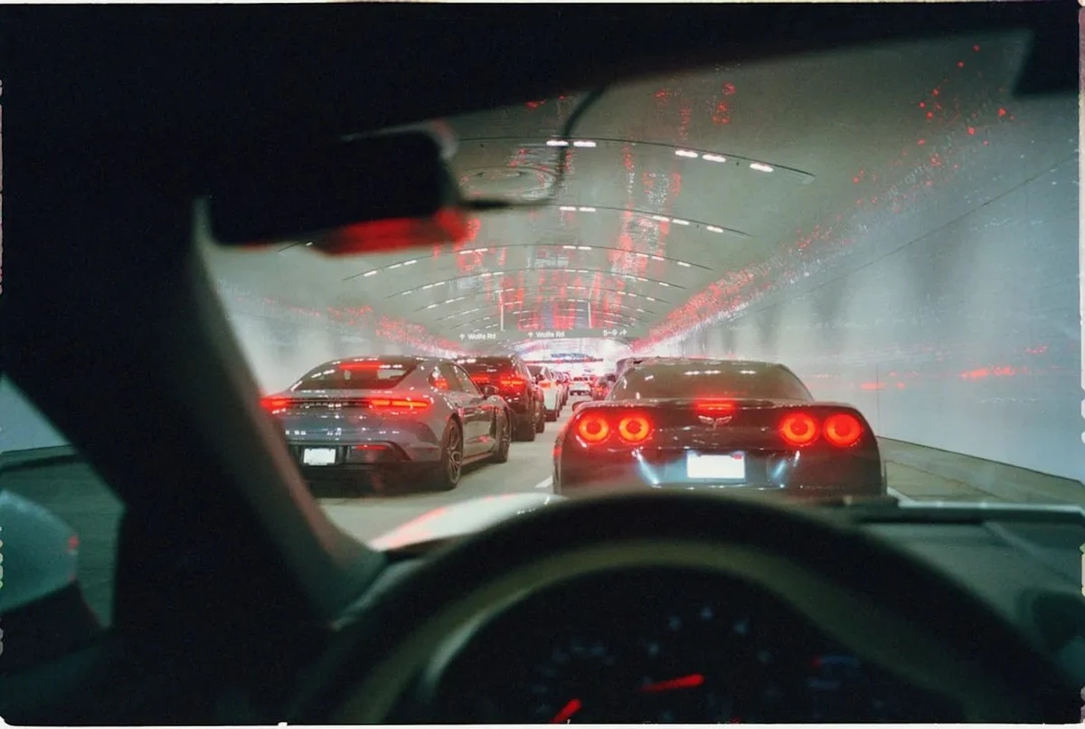 Dlaczego od 2026 roku każda hulajnoga elektryczna będzie musiała mieć tablicę rejestracyjną