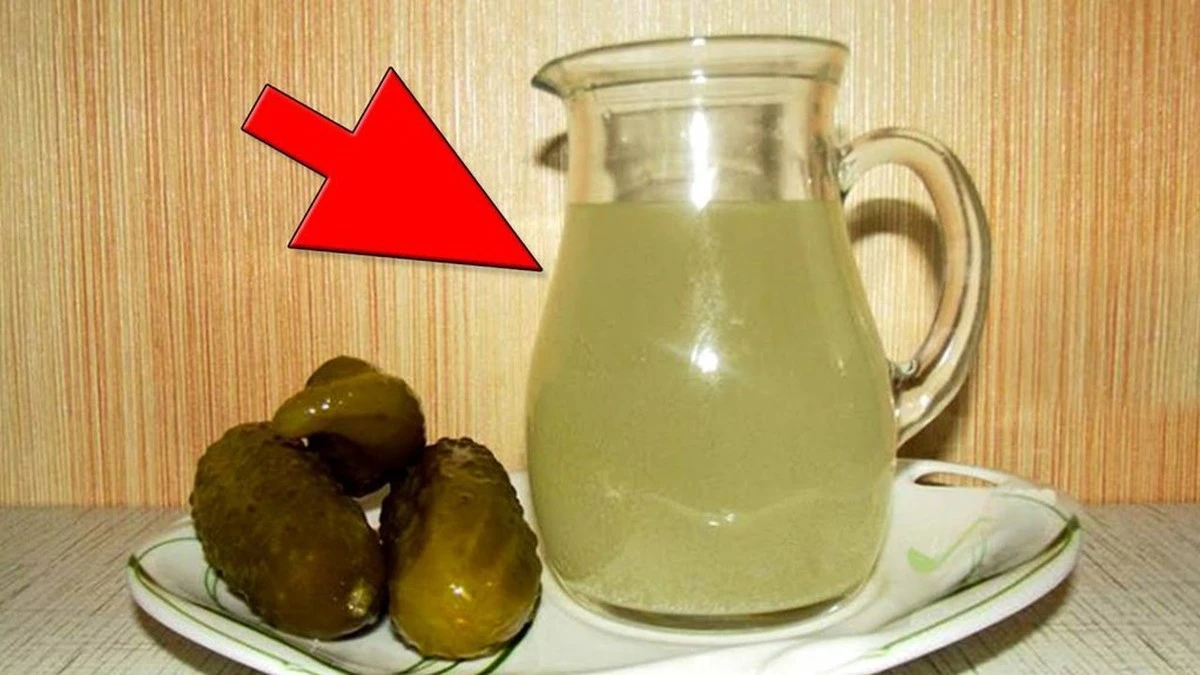 Dlaczego doświadczeni ogrodnicy zawsze wrzucają garść łupin cebuli do dołka